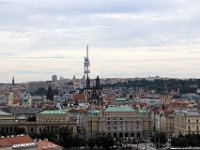 Udsigt udover Prag med dets TV tårn i centrum